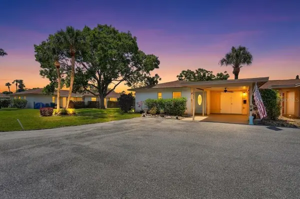 2719 51st Avenue W, BRADENTON, FL 34207
