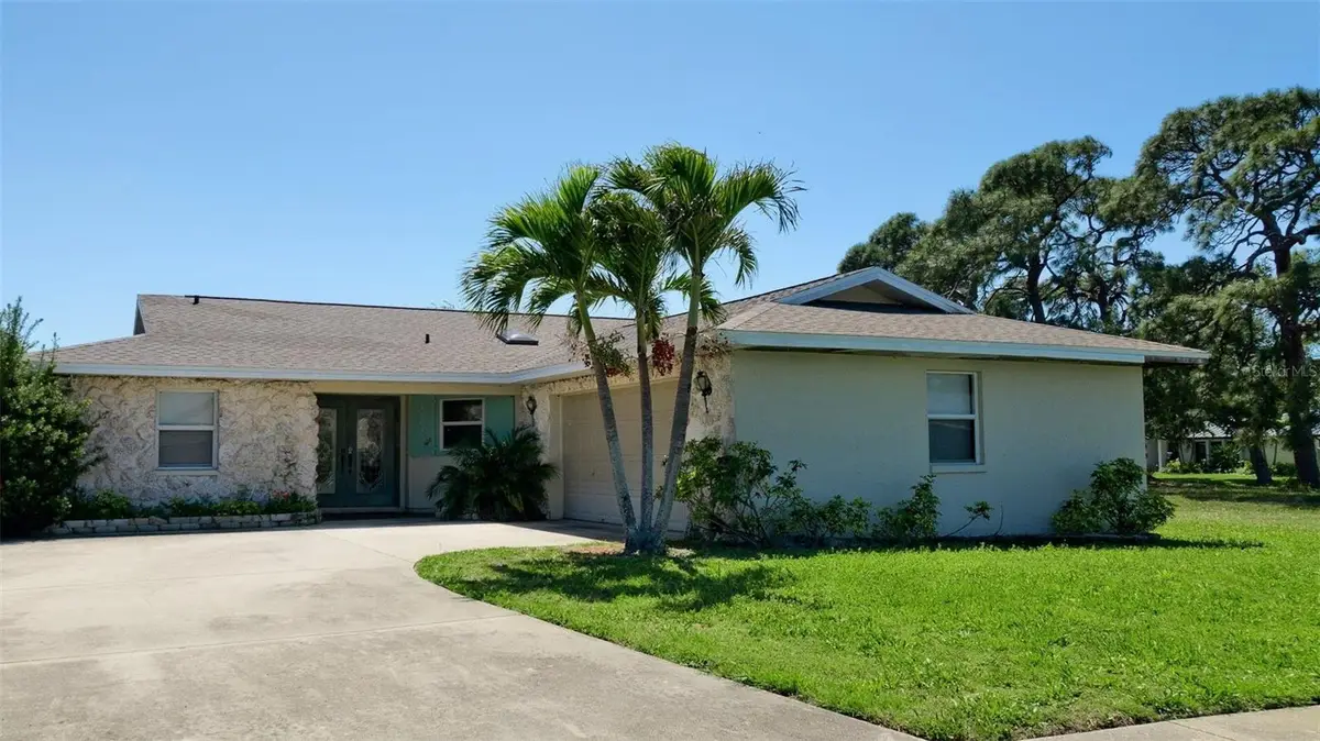 8403 13th Avenue Nw, Bradenton, FL 34209 - #1
