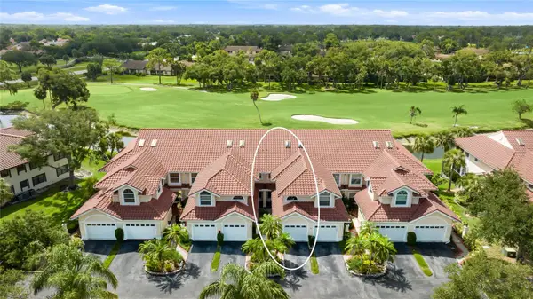 5590 Golf Pointe Drive #5590, SARASOTA, FL 34243