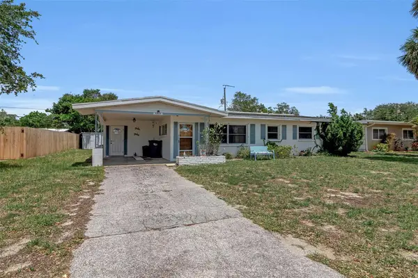 5803 24th Street W, BRADENTON, FL 34207