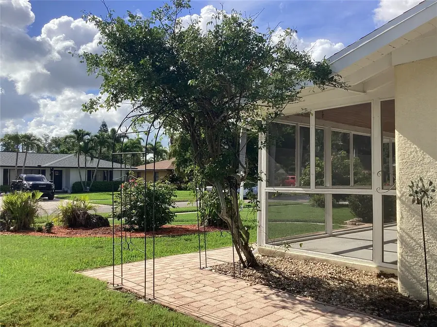 710 50th Street Court W, Bradenton, FL 34209 - #3