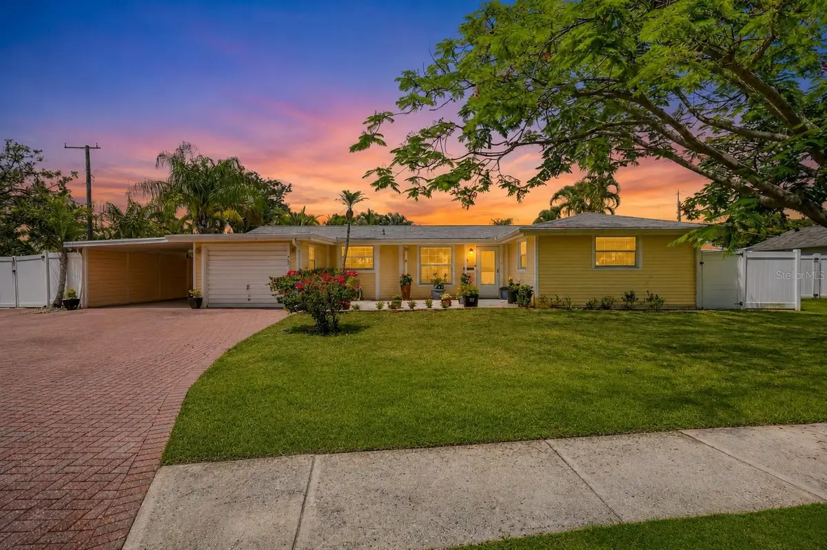 2403 Vermont Avenue E, Bradenton, FL 34208 - #1