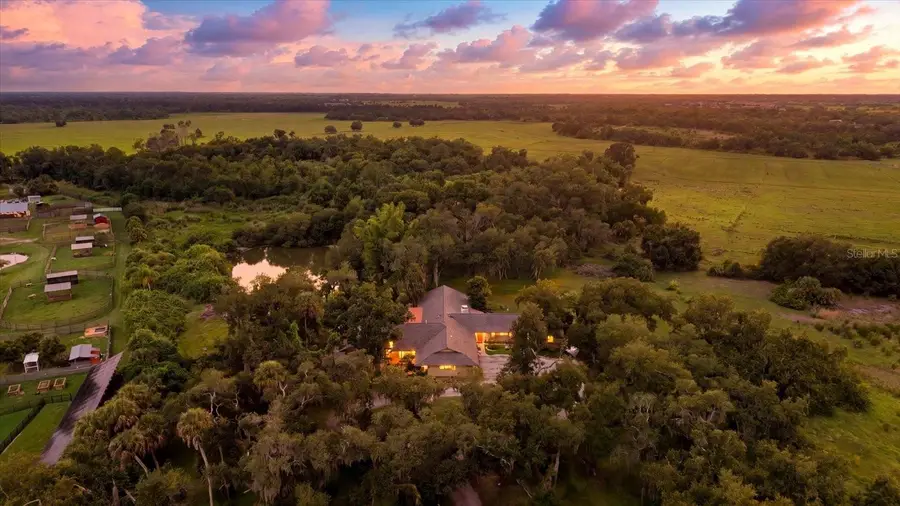 5850 Vanderipe Road, Sarasota, FL 34241 - #2