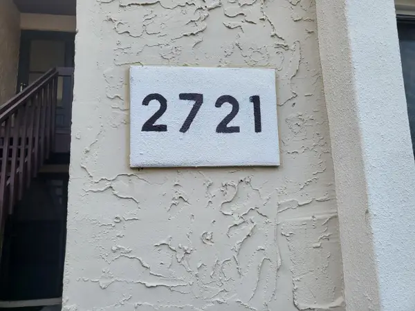 2721 Hidden Lake Boulevard #C, SARASOTA, FL 34237