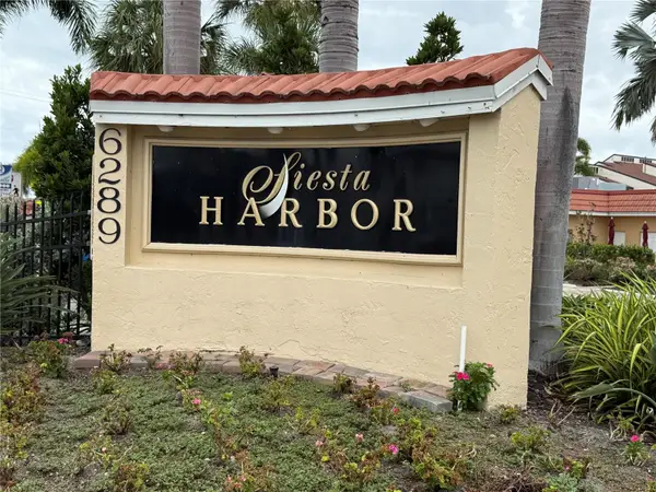 1250 N Portofino Drive #202, SARASOTA, FL 34242