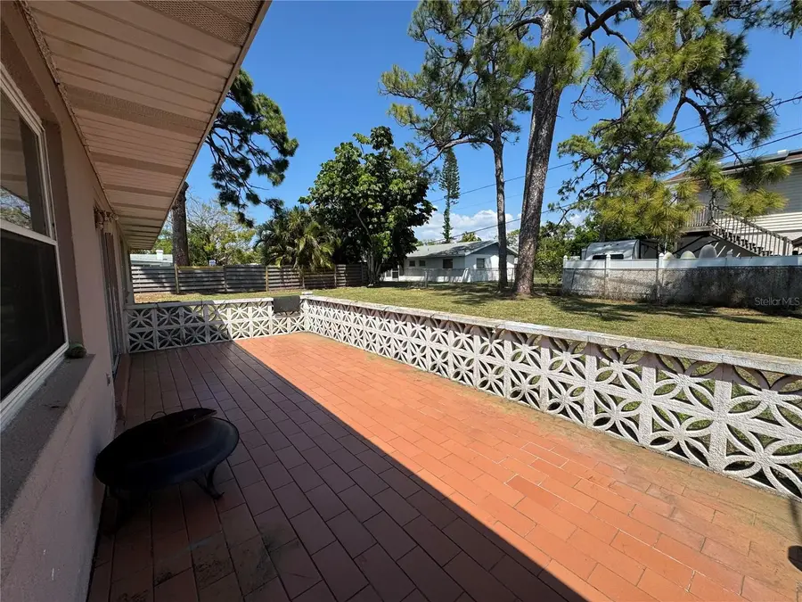 2003 48th Street W, Bradenton, FL 34209 - #2