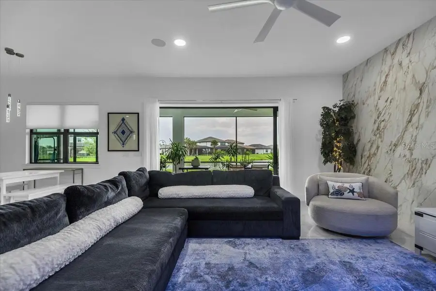5609 Clearwater Court, Lakewood Ranch, FL 34211 - #3