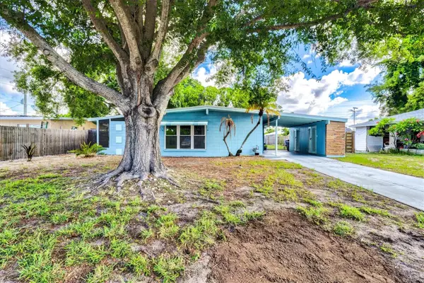 2504 N Radcliffe Place, BRADENTON, FL 34207