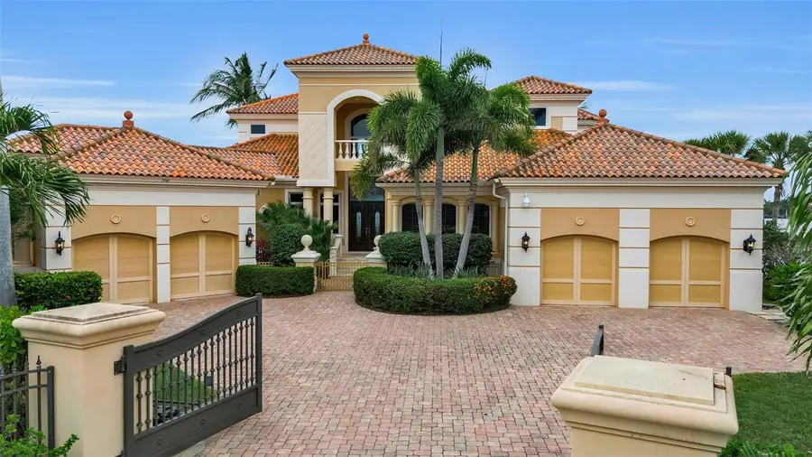 1541 Caribbean Drive, Sarasota, FL 34231 - #2