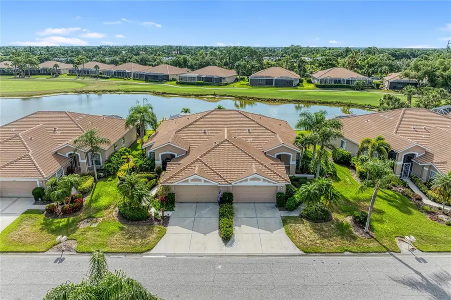 9532 Forest Hills Circle, Sarasota, FL 34238 - #2