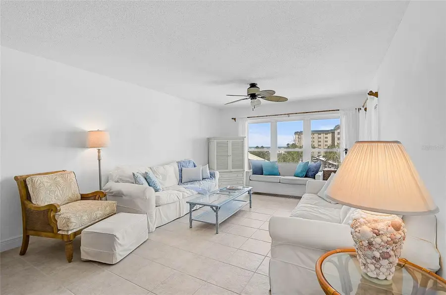 845 Benjamin Franklin Drive #402, Sarasota, FL 34236 - #3
