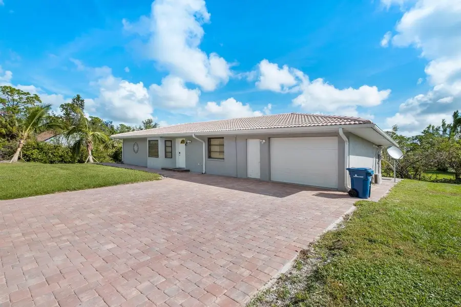 9080 Caloosa Drive, Venice, FL 34293 - #2
