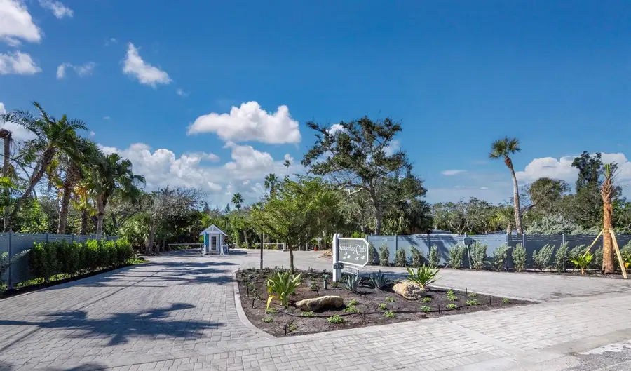 7219 Pine Needle Road, Sarasota, FL 34242 - #3