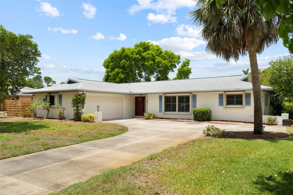 6408 29th Avenue W, Bradenton, FL 34209 - #1