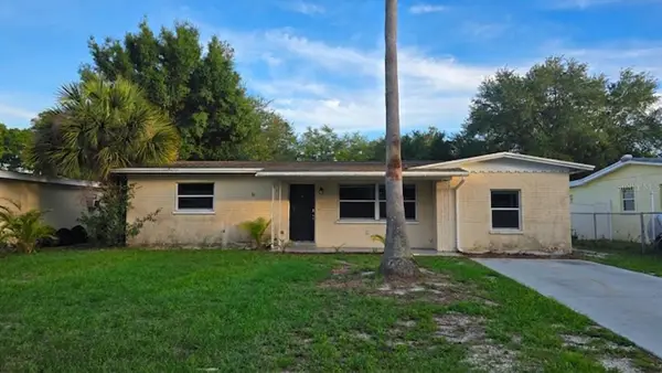 731 Lakeside Drive, LARGO, FL 33778