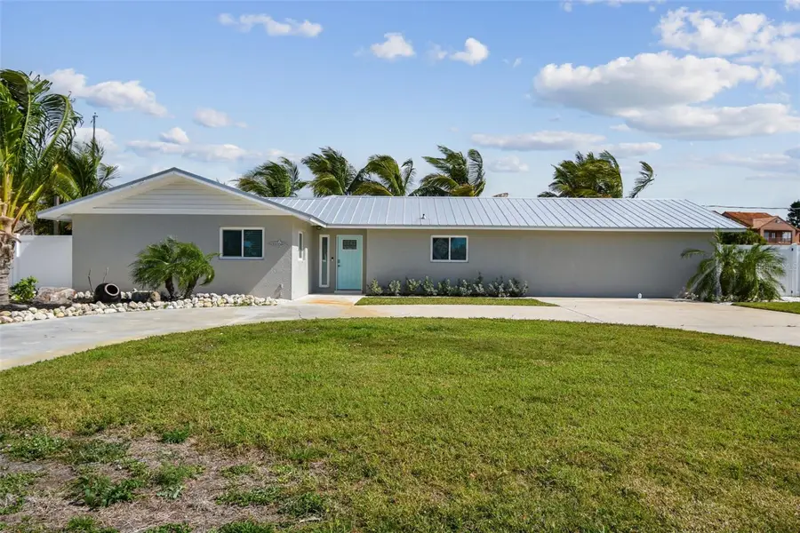 4900 Arlington Road, Palmetto, FL 34221 - #2