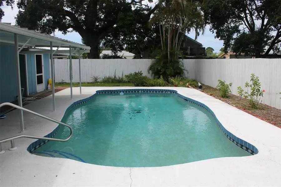 407 N Pompano Avenue, Sarasota, FL 34237 - #2