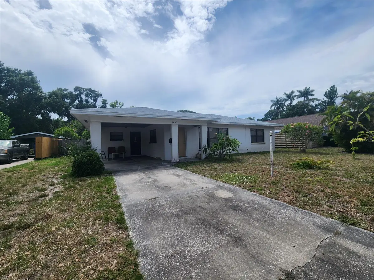 1604 28th Street W, Bradenton, FL 34205 - #1