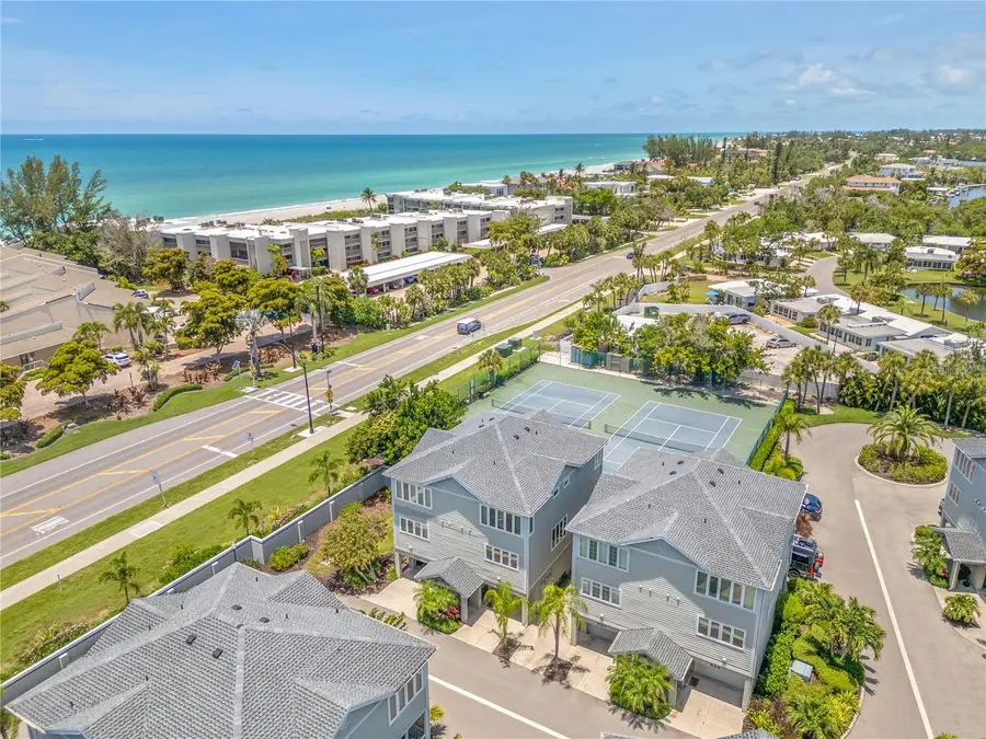 528 Forest Way, Longboat Key, FL 34228 - #2