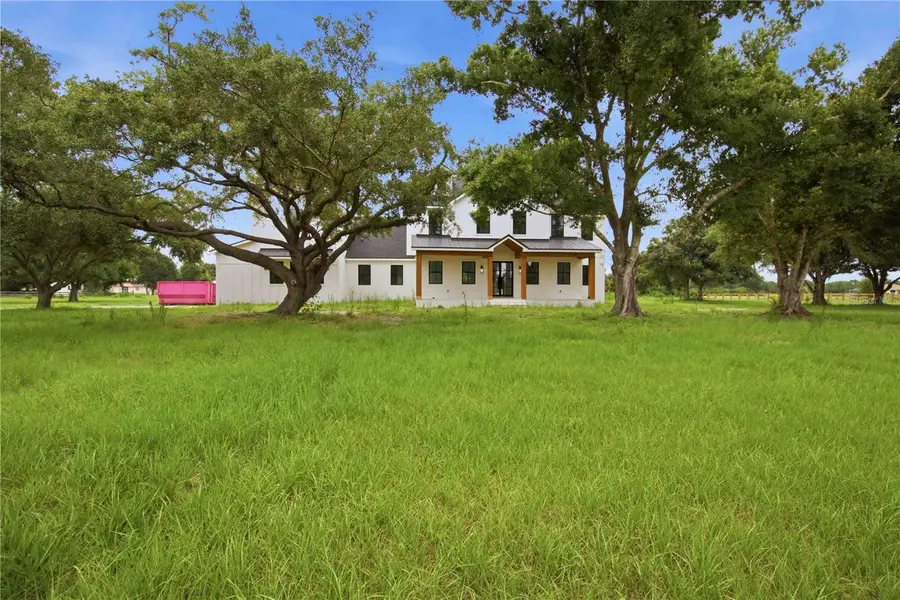 639 Oakford Road, Sarasota, FL 34240 - #3