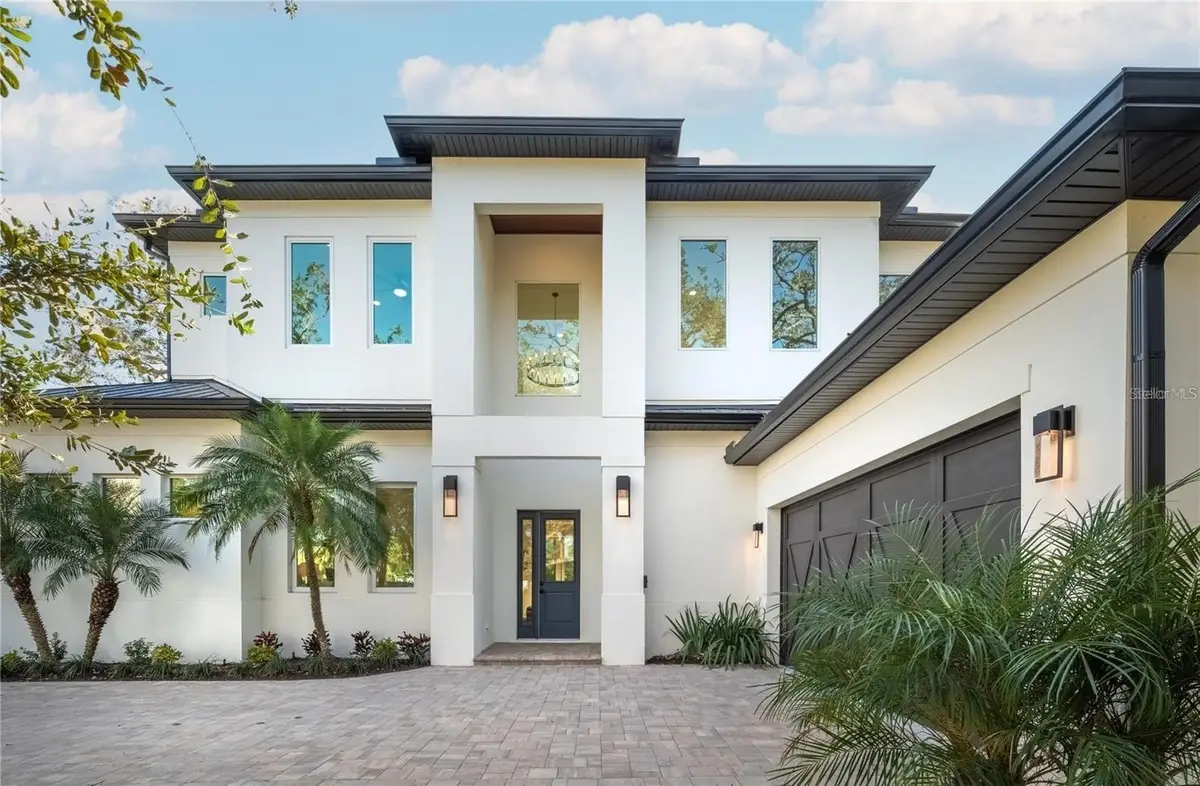 2420 Floyd Street, Sarasota, FL 34239 - #1