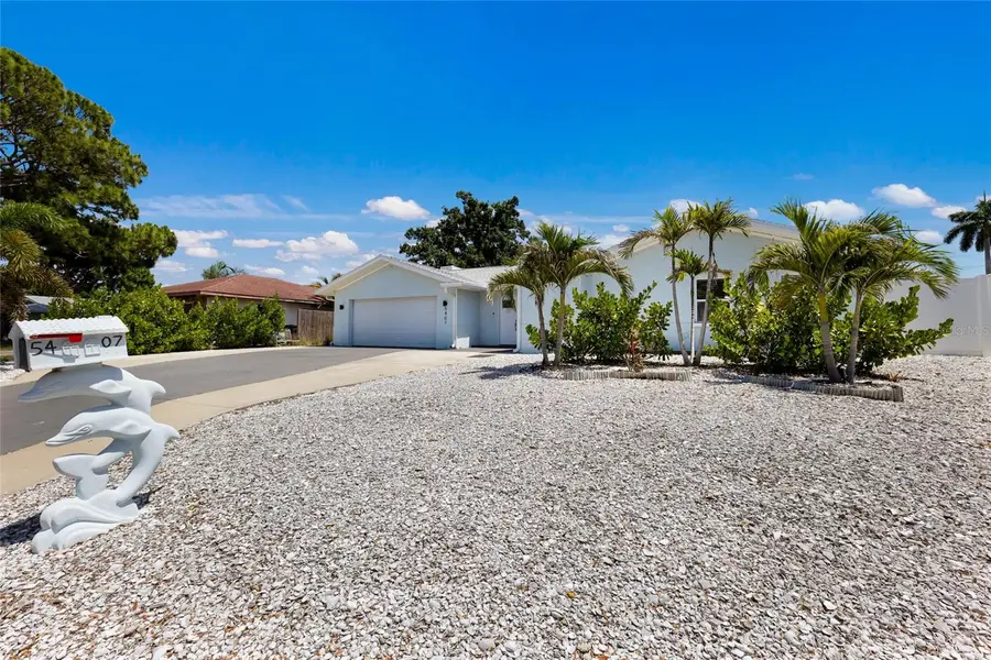 5407 2nd Avenue Drive Nw, Bradenton, FL 34209 - #3