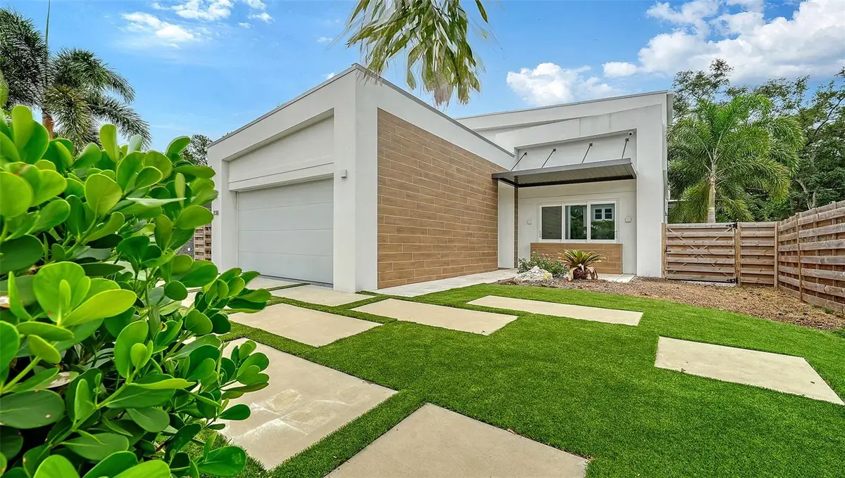 2138 Hawthorne Street, Sarasota, FL 34239 - #1