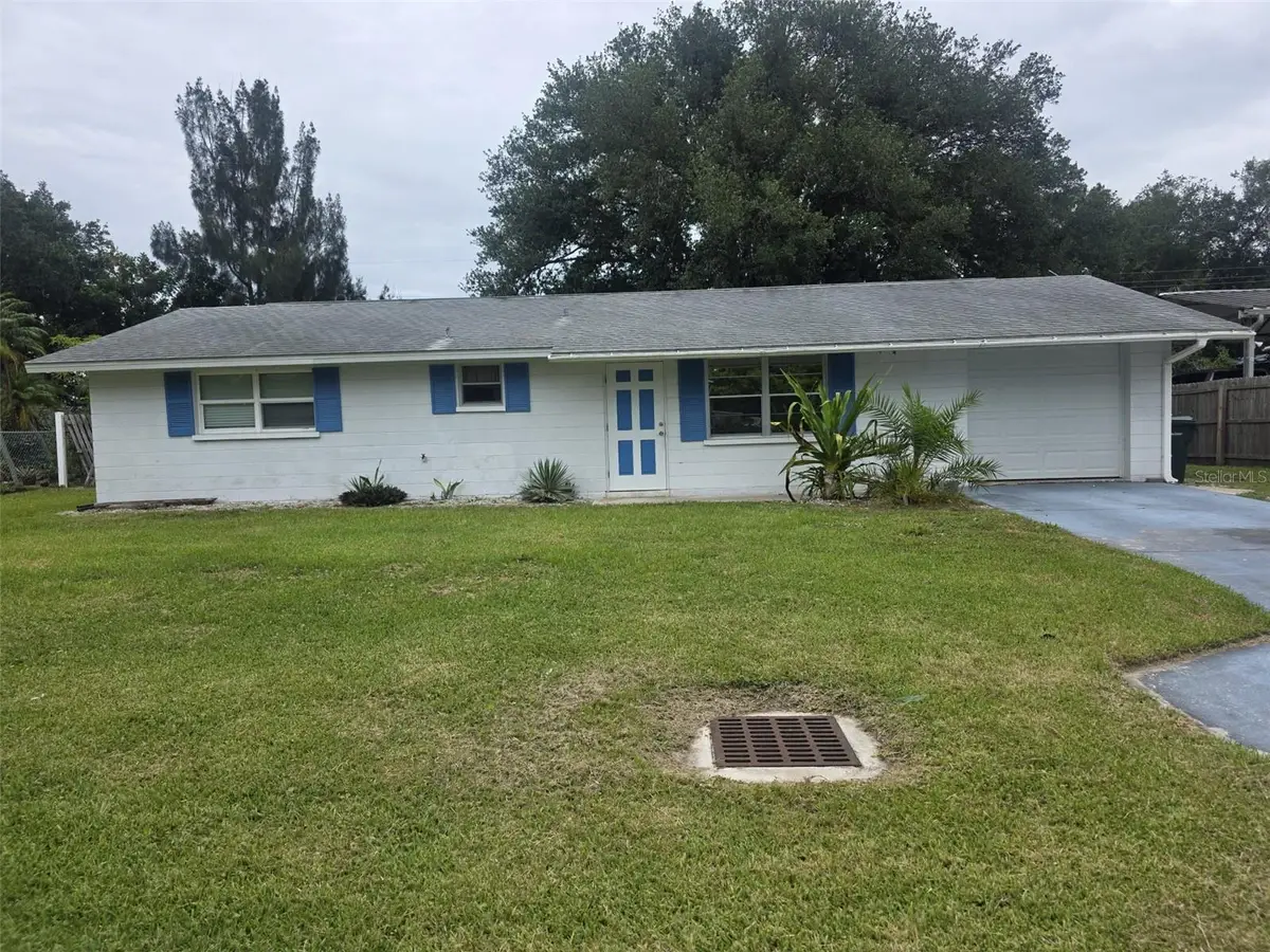 408 Pinewood Avenue, Nokomis, FL 34275 - #1