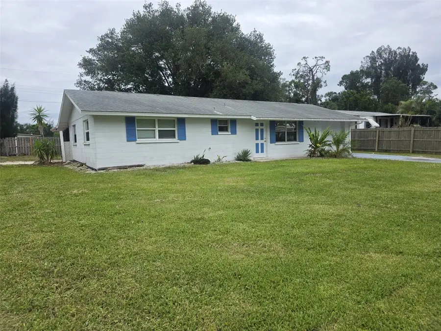 408 Pinewood Avenue, Nokomis, FL 34275 - #3