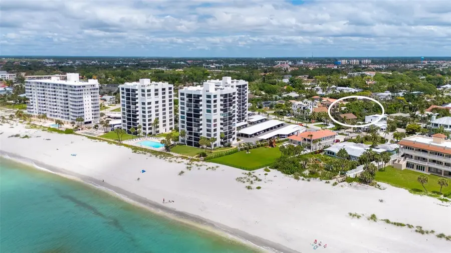 621 Alhambra Road, Venice, FL 34285 - #3