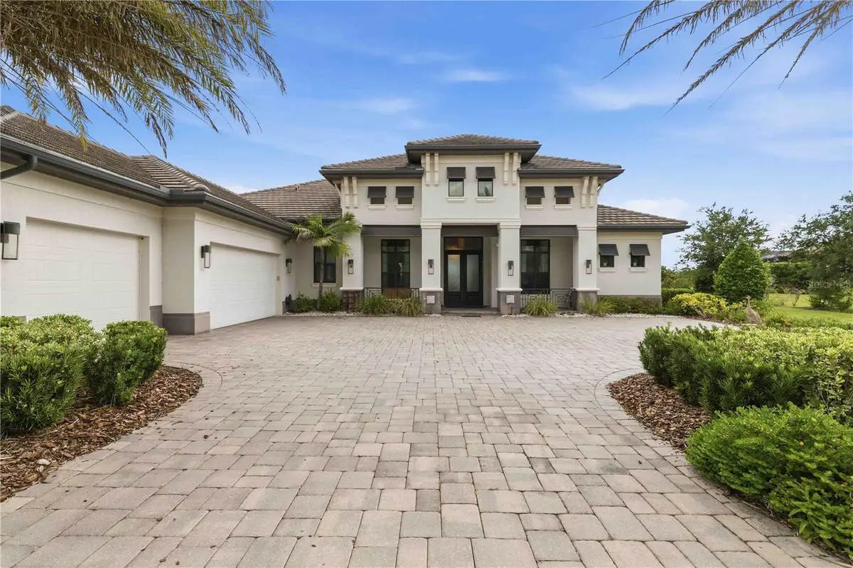 8452 Lindrick Lane, Bradenton, FL 34202 - #1