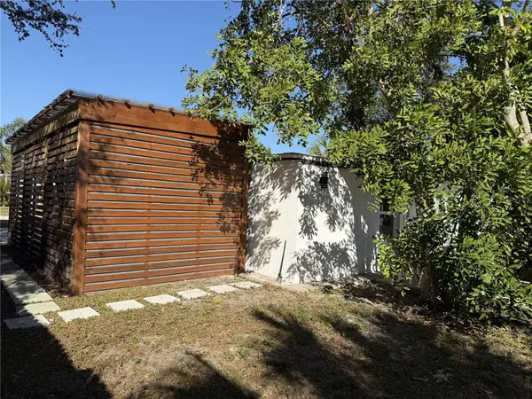 907 Fruitland Avenue, BRADENTON, FL 34207
