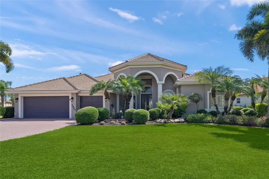 2501 Farms Court, Sarasota, FL 34240 - #2