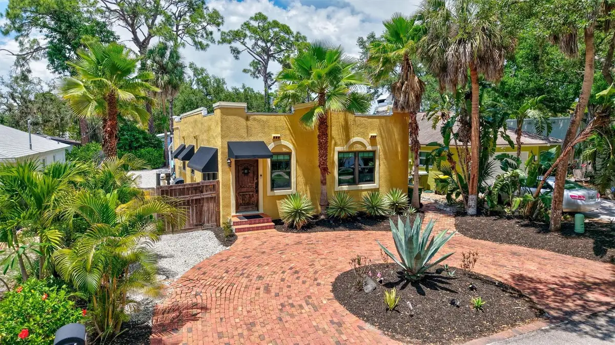 2437 Floyd Street, Sarasota, FL 34239 - #1