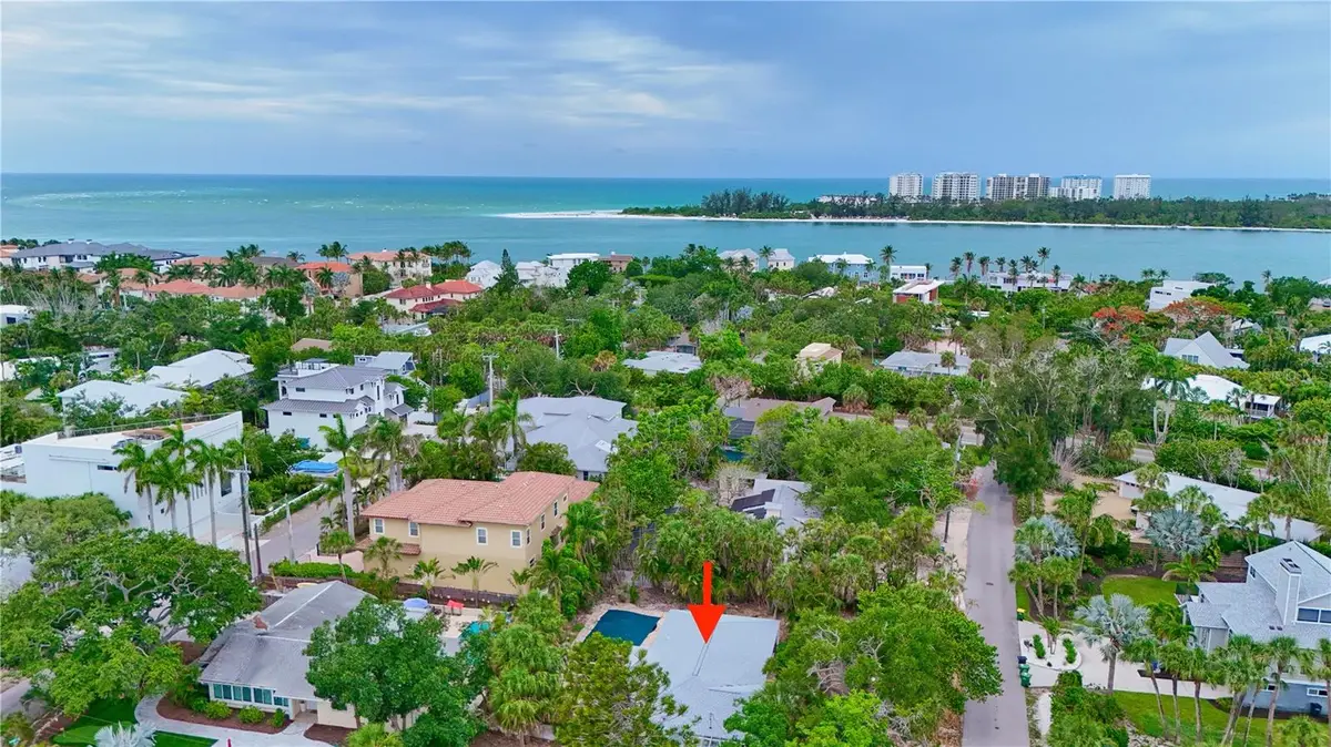 266 Ogden Street, Sarasota, FL 34242 - #1