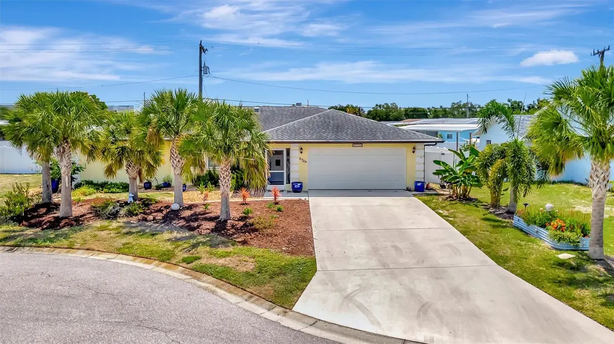 5729 Augusta Circle, Sarasota, FL 34238 - #1