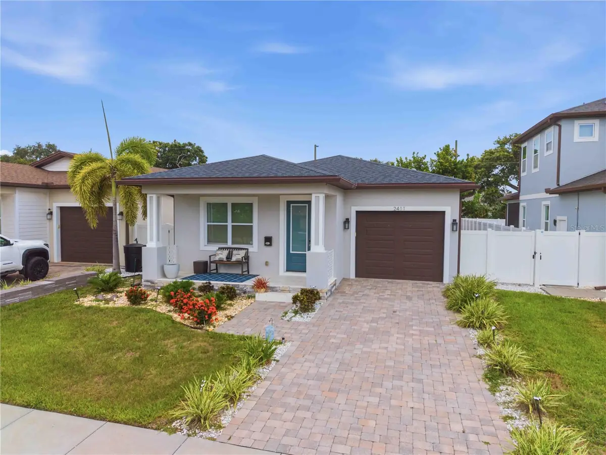 2411 17th Avenue N, Saint Petersburg, FL 33713 - #1