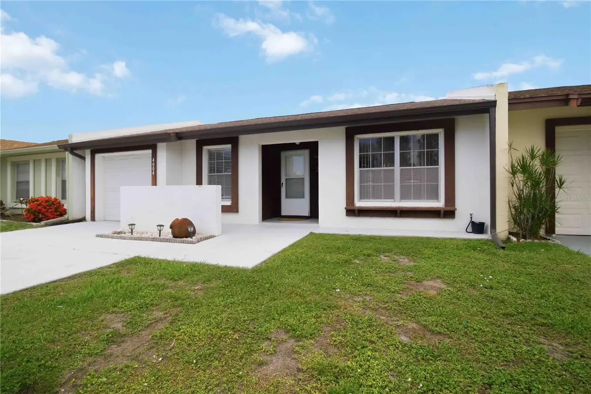 4004 42nd Avenue W, Bradenton, FL 34205 - #1