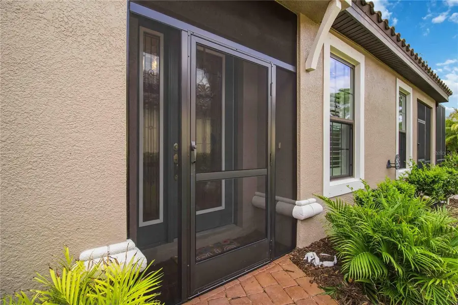 10437 Highland Park Place, Palmetto, FL 34221 - #2