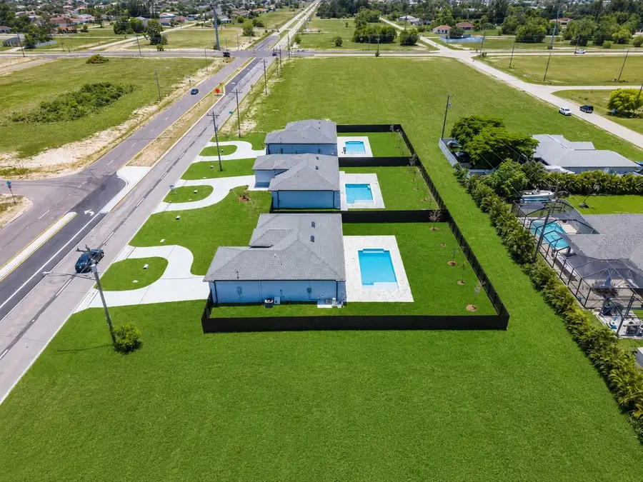 29 Diplomat Parkway E, Cape Coral, FL 33909 - #2