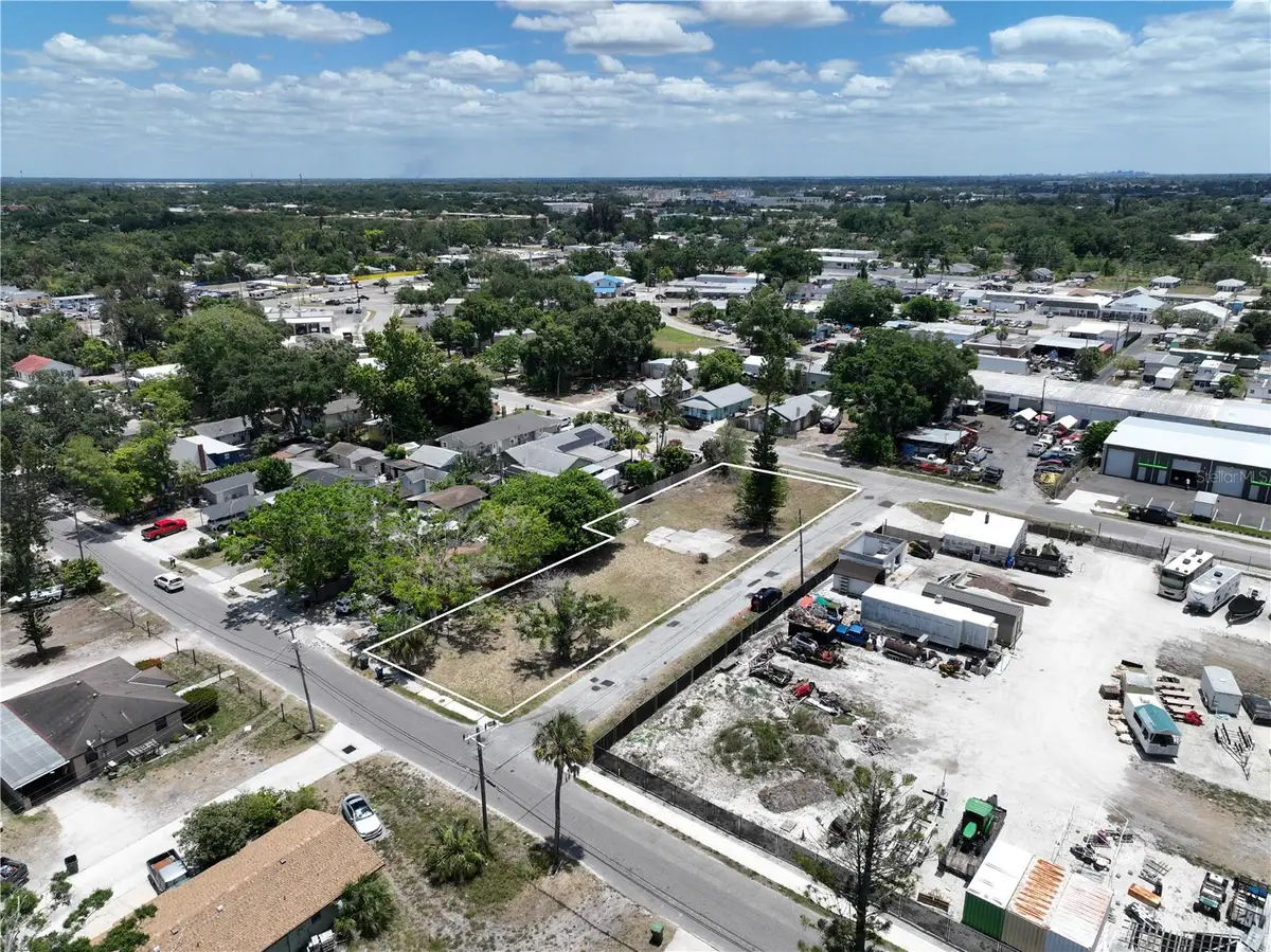 1206 27th Avenue W, Bradenton, FL 34205 - #1