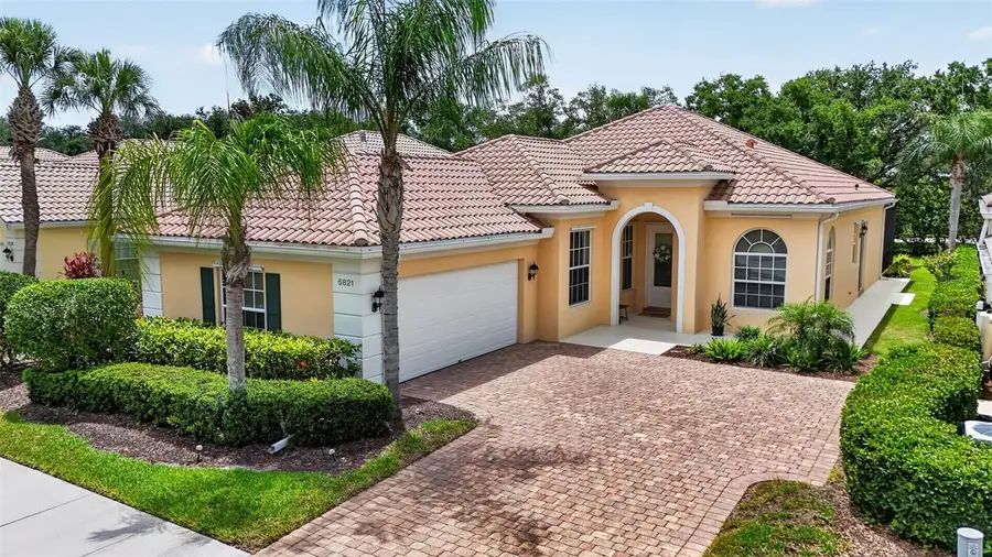 5821 Ferrara Drive, Sarasota, FL 34238 - #2