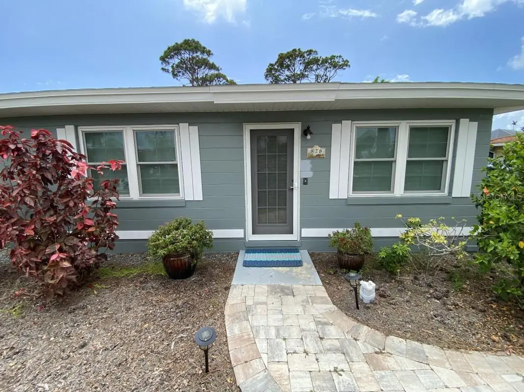 828 Nokomis Avenue S, Venice, FL 34285 - #1