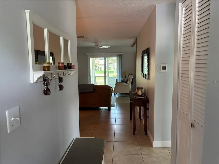 668 Park Circle, Bradenton, FL 34207 - #2