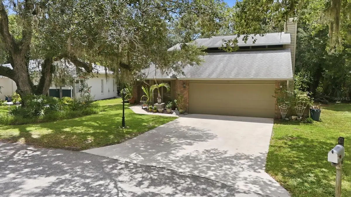 1063 Greystone Lane, Sarasota, FL 34232 - #1