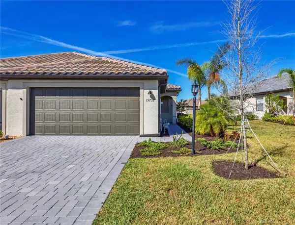 15733 Sunny Day Drive, BRADENTON, FL 34211