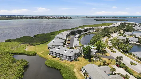 1103 Edgewater Circle #1103, BRADENTON, FL 34209