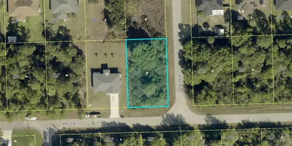 3200 49th Street W, LEHIGH ACRES, FL 33971