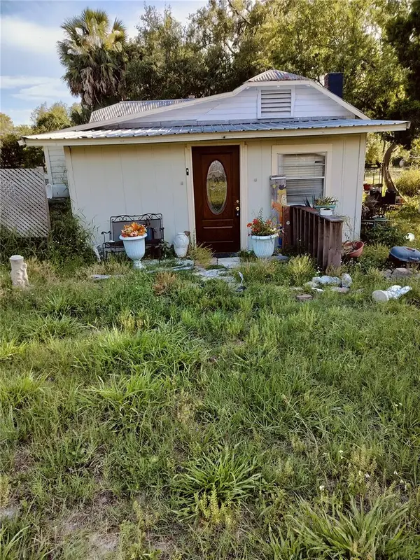 2349 Montclair Road, LEESBURG, FL 34748