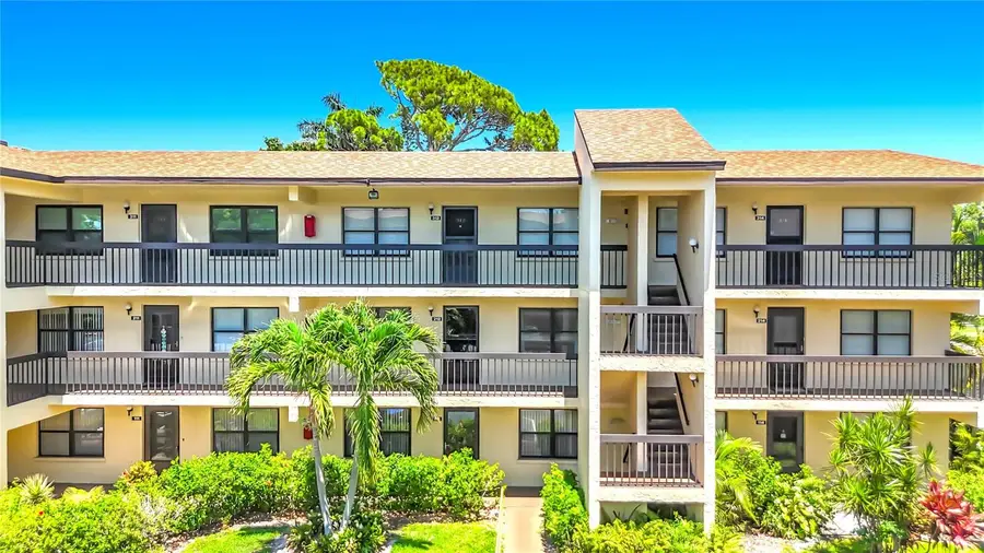 425 30th Avenue W #C212, Bradenton, FL 34205 - #3